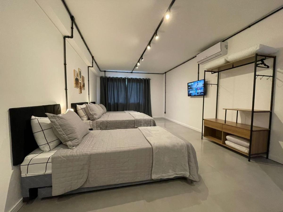 Villa Bilac 06 - Amplo Studio Proximo A Vila Germanica บลูเมเนา ภายนอก รูปภาพ